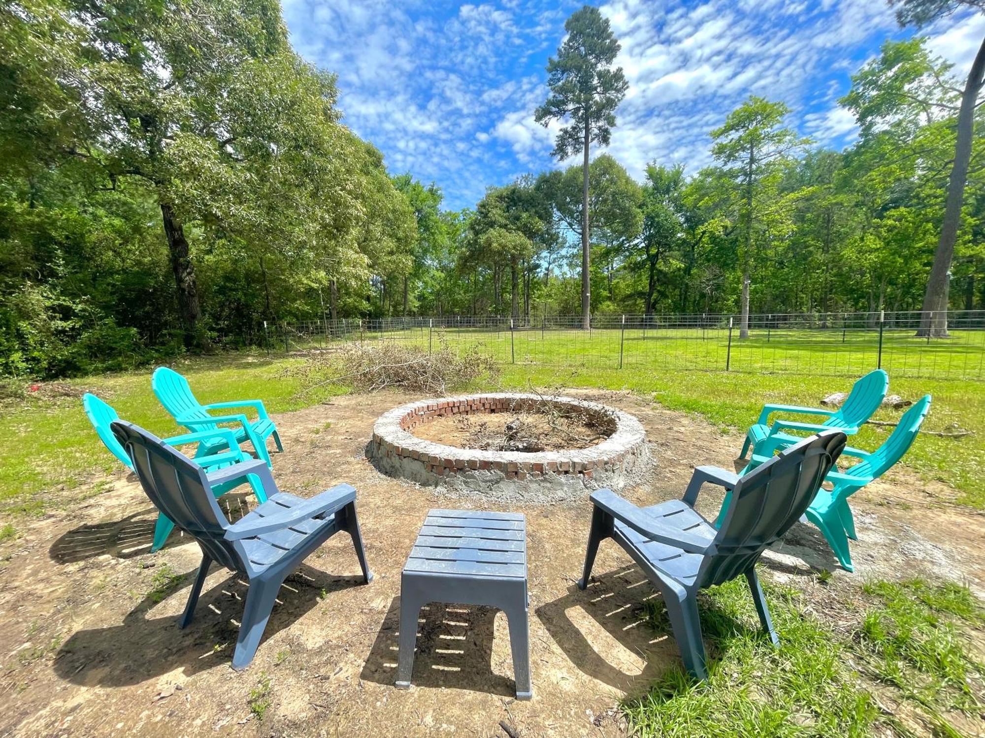 Country Getaway 4 Bedroom Resort In 10 Acre Lot 매그놀리아 외부 사진
